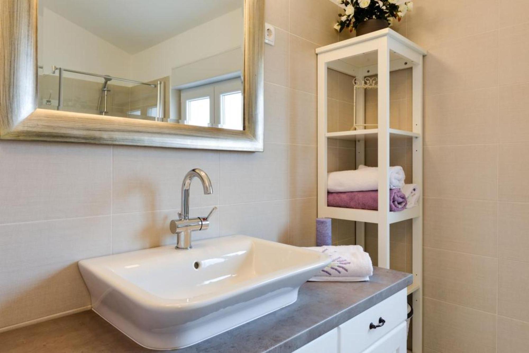 Spacious Chic Residence Zadar Bilik gambar